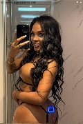 Amsterdam Trans Donna Bella 350 85 85 567 foto selfie 3