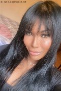 Firenze Trans Mandy Asiatica 327 05 31 479 foto selfie 2