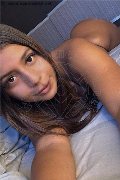 Verona Girls Loren 351 27 27 251 foto selfie 1
